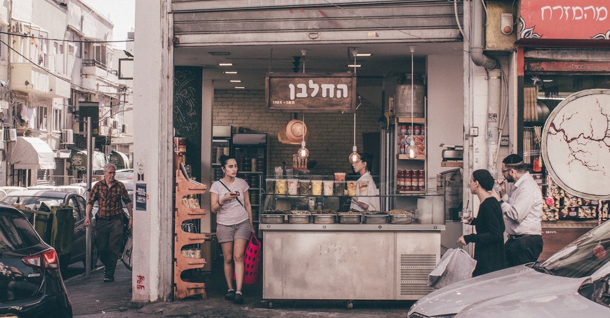 20 Hebrew Phrases You'll Use in Your First Week in Israel