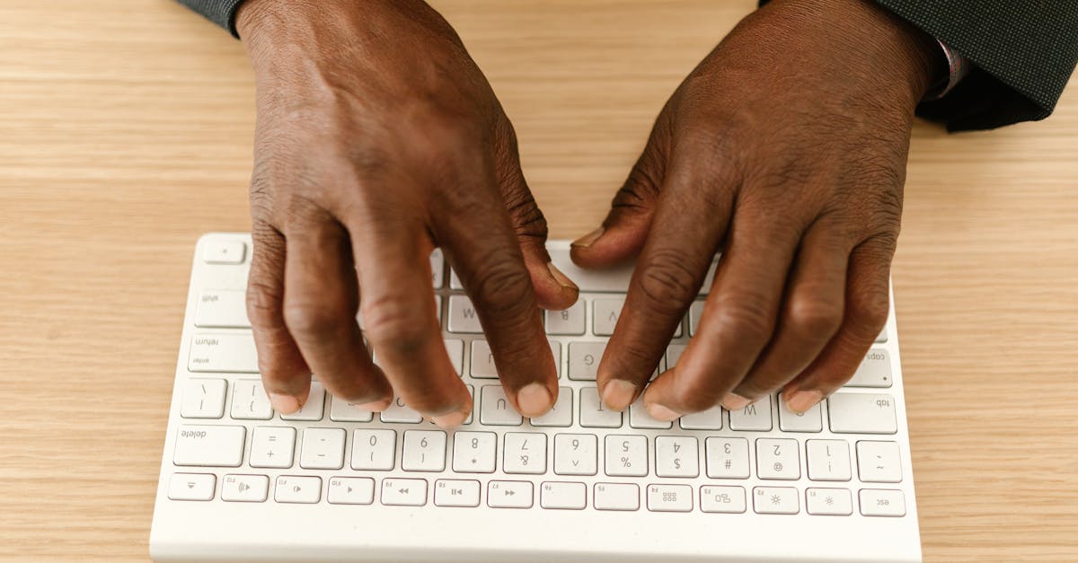 How to Type Hebrew on a Mac, Windows, and iPhone